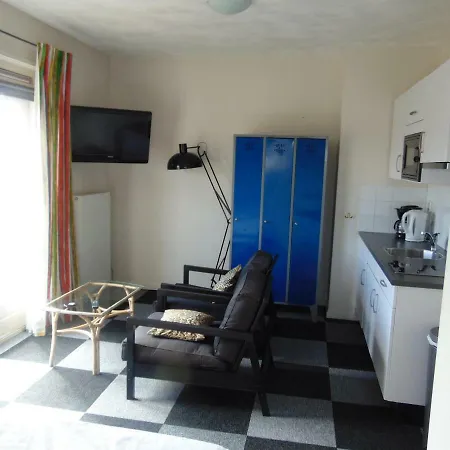 Apartment Flore, Studio's