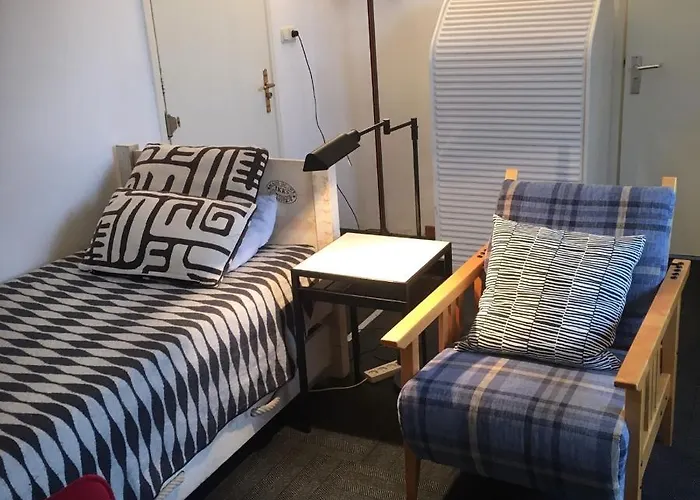 Flore, Studio's Apartamento Bergen aan Zee